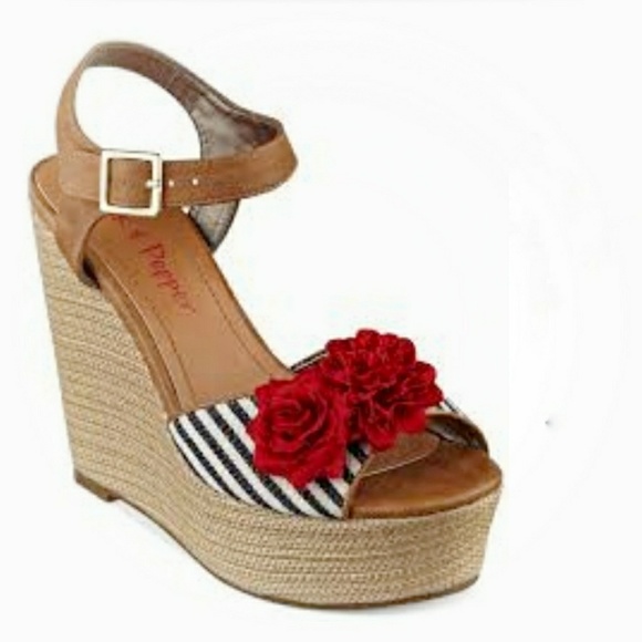 Pink & Pepper Shoes - Pink & Pepper Platform Sandals